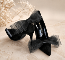 Load image into Gallery viewer, Asymmetrical Organza Bridal Shoe Bow Clips – Oversized Removable Wedding Shoe Bows (Copy)