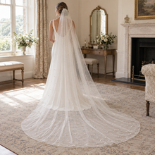 Load image into Gallery viewer, Scattered Pearl Bridal Veil – Ivory, White or Champagne | 75–500 cm