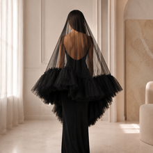 Load image into Gallery viewer, Ruffle edge wedding veil in soft tulle with comb for the bride, 2 Tier