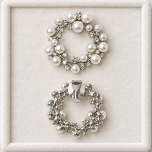 Load image into Gallery viewer, Silver Pearl and Crystal Bridal Shoe Clips – Removable Wedding Accessories