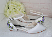 Load image into Gallery viewer, Ivory Bridal Sandals – Handmade Satin Flat Wedding Shoes With Floral Embroidery UK9/US11