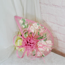 Load image into Gallery viewer, Ivory & Pink Fascinator Hat and Clutch Bag Set: Floral Embroidered Bridal Hatinator