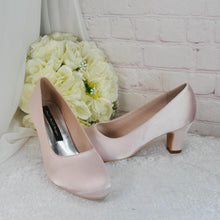 Load image into Gallery viewer, Handmade Pink Satin Bridal Set: Block Heel Shoes, Clutch, Fascinator