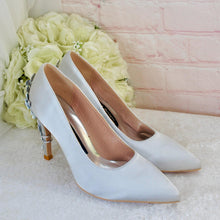 Load image into Gallery viewer, Silver Grey Satin Bridal Shoe Set: Handmade Heels, Clutch & Fascinator