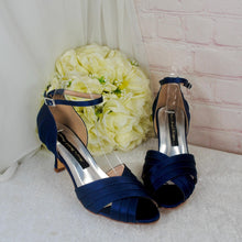 Load image into Gallery viewer, Navy Blue Satin Bridal Set: Heels, Clutch Bag & Fascinator