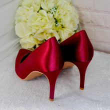 Load image into Gallery viewer, Burgundy Red Satin Heel & Clutch Set: Handmade Wedding Shoes