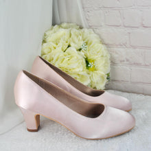 Load image into Gallery viewer, Handmade Pink Satin Bridal Set: Block Heel Shoes, Clutch, Fascinator