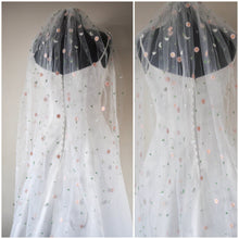 Load image into Gallery viewer, Floral Wedding Veil - Handmade Delicate Embroidered Flower Veil 100cm Fingertip