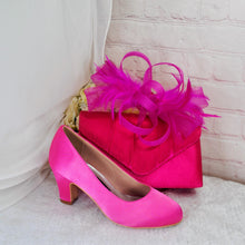 Load image into Gallery viewer, Fuchsia Pink Satin Bridal Set: Heels, Clutch & Fascinator