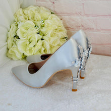 Load image into Gallery viewer, Silver Grey Satin Bridal Shoe Set: Handmade Heels, Clutch & Fascinator