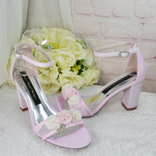 Load image into Gallery viewer, Blush Pink Block Heel with 3D Flower