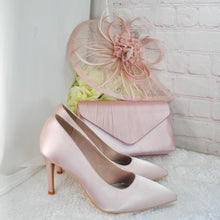 Load image into Gallery viewer, Pink Fascinator Hat and Clutch Bag Set: Bridal Wedding Guest Hatinator Purse
