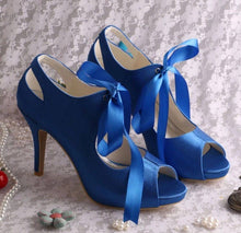 Load image into Gallery viewer, Vintage Satin Mary Jane Bridal Shoes