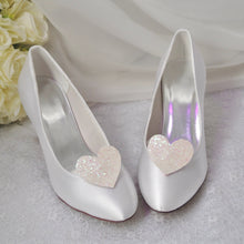 Load image into Gallery viewer, Glitter Heart Shoe Clips