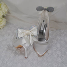 Load image into Gallery viewer, Mouse Ear Shoe Clips