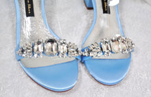 Load image into Gallery viewer, Low Block Heel Wedding Shoes- Size UK6/US8.5