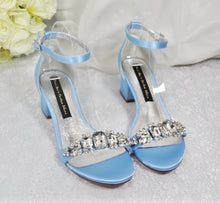 Load image into Gallery viewer, Low Block Heel Wedding Shoes- Size UK6/US8.5