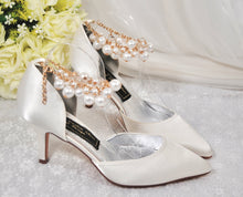 Load image into Gallery viewer, Bridal Satin Shoes with Drop Pearl Strap