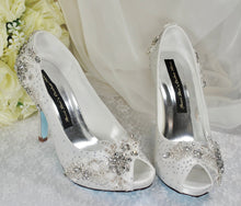 Load image into Gallery viewer, Sparkling Bridal Shoes, Crystal Embellished 'Cinderella' Wedding Shoes Size UK4/US6.5