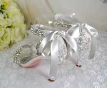 Load image into Gallery viewer, Blush Pink & Ivory Wedding Sandals Size UK6/US8.5