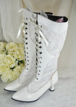 Load image into Gallery viewer, Beautiful 'Winter Wedding' Bridal Boots