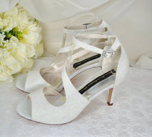 Load image into Gallery viewer, Jennifer