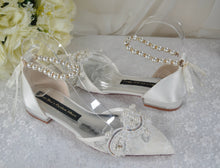 Load image into Gallery viewer, Ivory Lace Pointy Toe Flats with Small Pearl Appliqué - Bridesmaid Shoes, Women Wedding Shoes