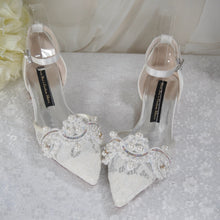 Load image into Gallery viewer, Ivory Lace Pointy Toe Flats with Small Pearl - Size UK4/US6.5