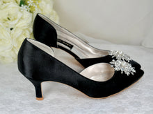 Load image into Gallery viewer, Low Heel Satin Pumps