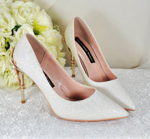 Load image into Gallery viewer, Ivory Glitter Bridal Pump