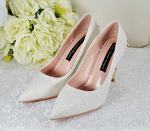 Load image into Gallery viewer, Ivory Glitter Bridal Pump