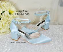 Load image into Gallery viewer, Block Heel with Pearls