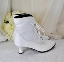Load image into Gallery viewer, Victorian Ankle Boots