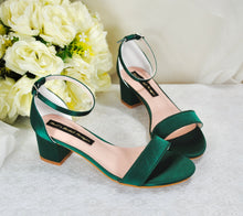Load image into Gallery viewer, Emerald Green Block Heel Sandals Size UK5/US7.5