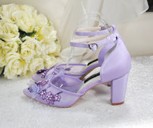 Load image into Gallery viewer, Purple Butterfly Block Heels