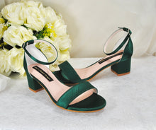 Load image into Gallery viewer, Emerald Green Block Heel Sandals Size UK5/US7.5