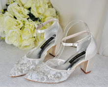 Load image into Gallery viewer, Lace Block Heel Bride Shoes - Size UK4/US6.5