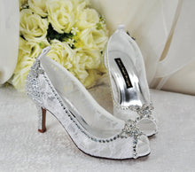Load image into Gallery viewer, Cinderella