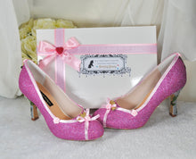 Load image into Gallery viewer, Aurora