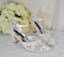 Load image into Gallery viewer, Lace Block Heel Bride Shoes - Size UK4/US6.5