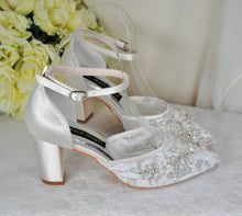 Load image into Gallery viewer, Lace Block Heel Bride Shoes - Size UK4/US6.5