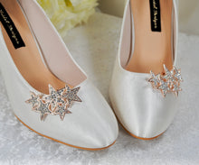 Load image into Gallery viewer, Star Shoe Clips - Silver or Rose Gold