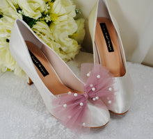 Load image into Gallery viewer, Shoe Bow Clips