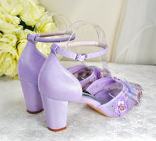Load image into Gallery viewer, Lilac Floral Embroidered Wedding Shoes