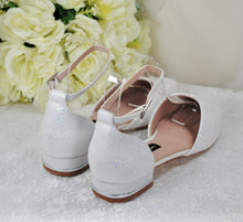 Load image into Gallery viewer, White Wedding Flats with Removable Bow, UK3/US5.5