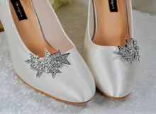 Load image into Gallery viewer, Star Shoe Clips - Silver or Rose Gold