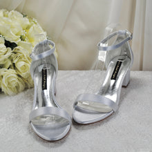 Load image into Gallery viewer, Silver Bridesmaid Sandals- Size UK7/US9.5