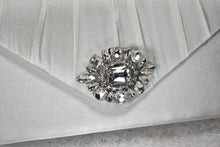 Load image into Gallery viewer, Beautiful Crystal Shoe Clips and Matching Bag