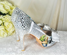 Load image into Gallery viewer, Alice in Wonderland Wedding Shoes