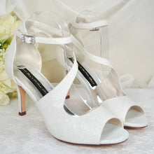 Load image into Gallery viewer, Jennifer